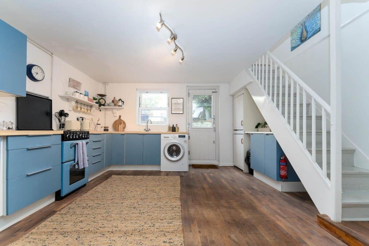 Host & - Centurion House Holiday home
